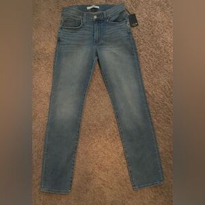 Joe’s Jeans
Men’s 
Size 29
NWT